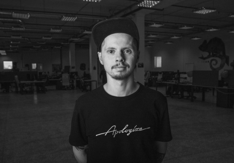 Misha Ryazhenka Guitar & Production Studio on SoundBetter