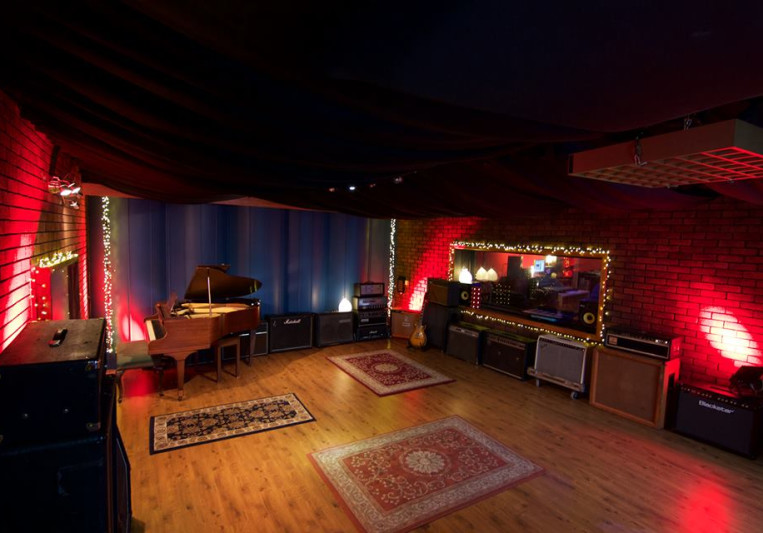 StartTogetherStudio on SoundBetter