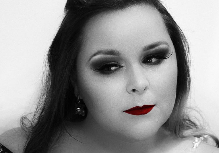 Anastasija Ozueh on SoundBetter