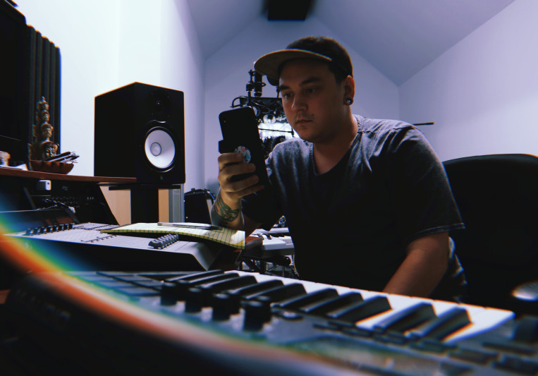 Mike Wade on SoundBetter