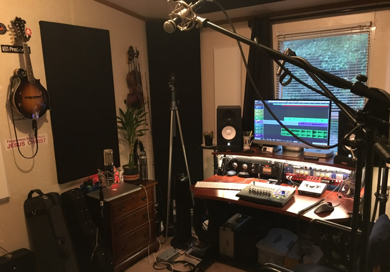 Chris Johnson. Studio B on SoundBetter