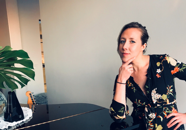 Emily H.- Singer/Songwriter on SoundBetter