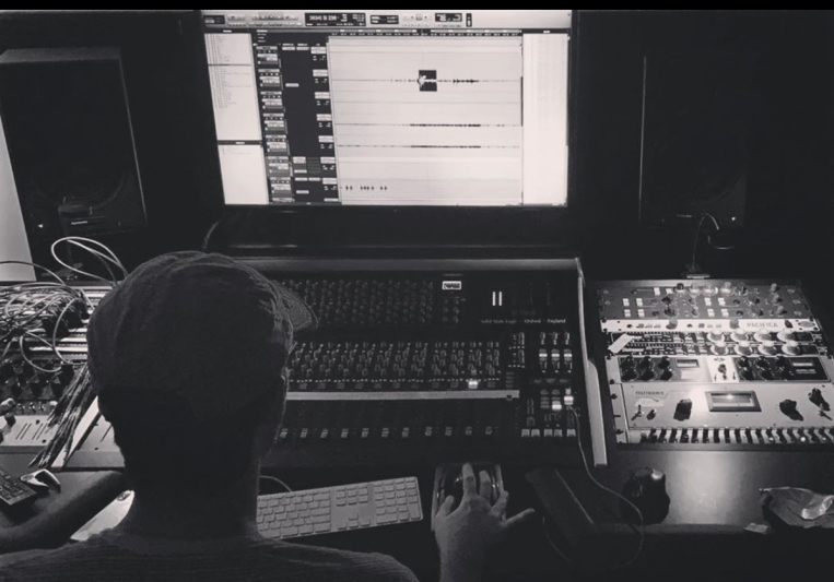Joshua Dorsett on SoundBetter