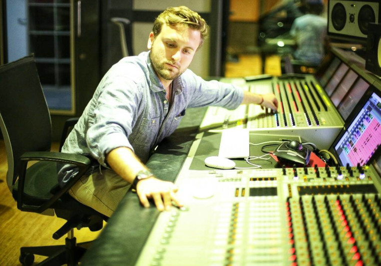 Harry D'Antonio Dry on SoundBetter