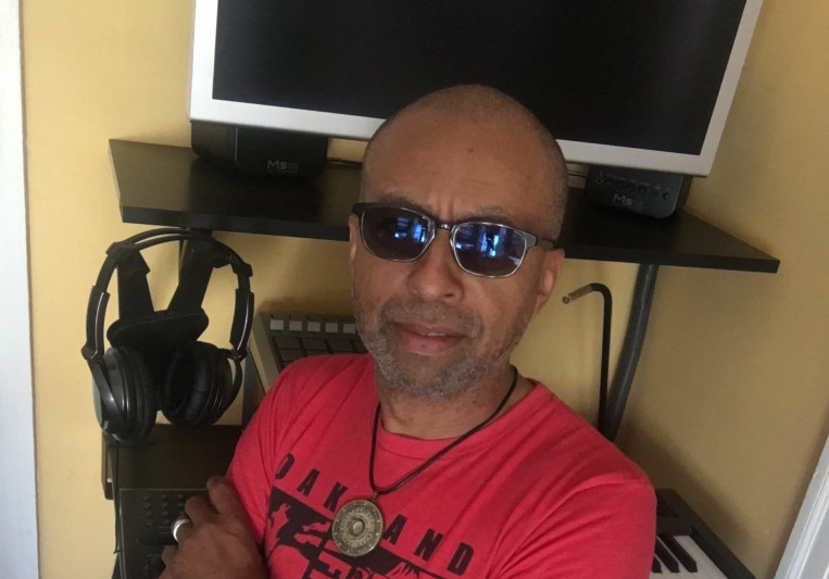 Q25 on SoundBetter