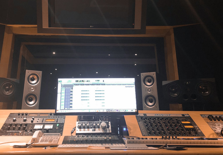ReoLamos on SoundBetter