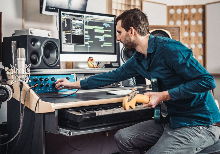 Ebbelmusic on SoundBetter