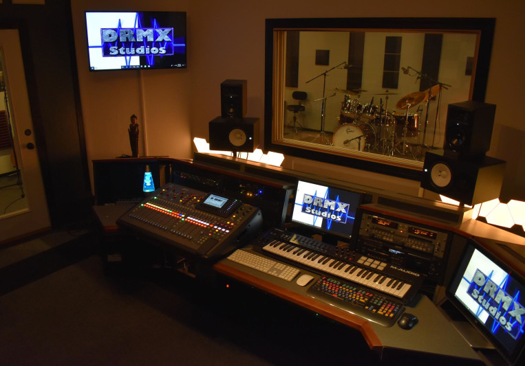 DRMX Studios on SoundBetter