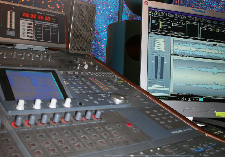 Omega Studio on SoundBetter