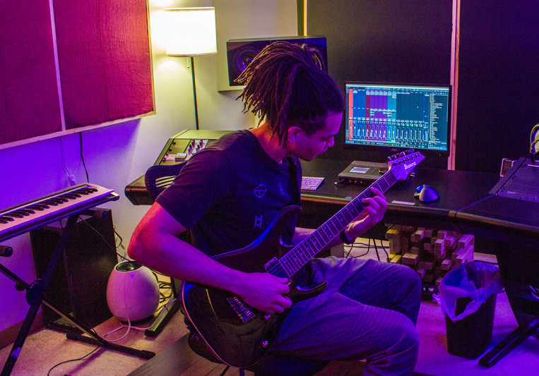 Jharee on SoundBetter