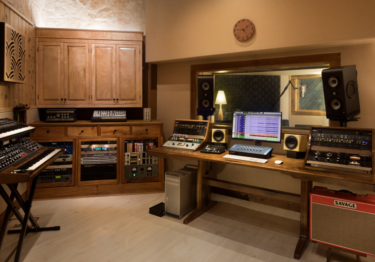 Eastside Music Studios on SoundBetter