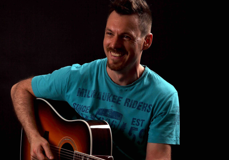 Oggy on SoundBetter