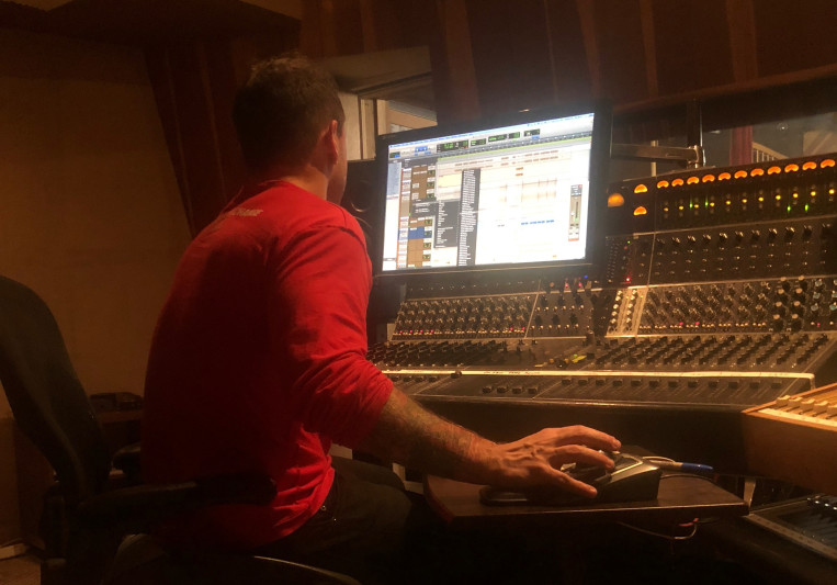 Khris Lorenz on SoundBetter