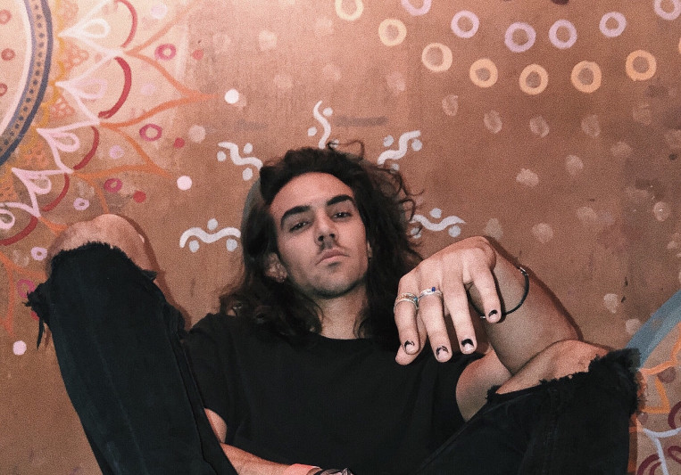 Constantine_tz on SoundBetter