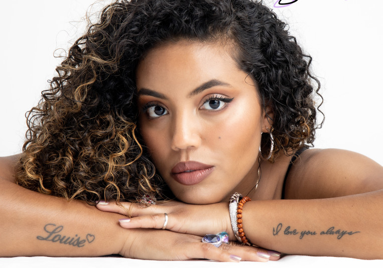 Xandra Lee on SoundBetter