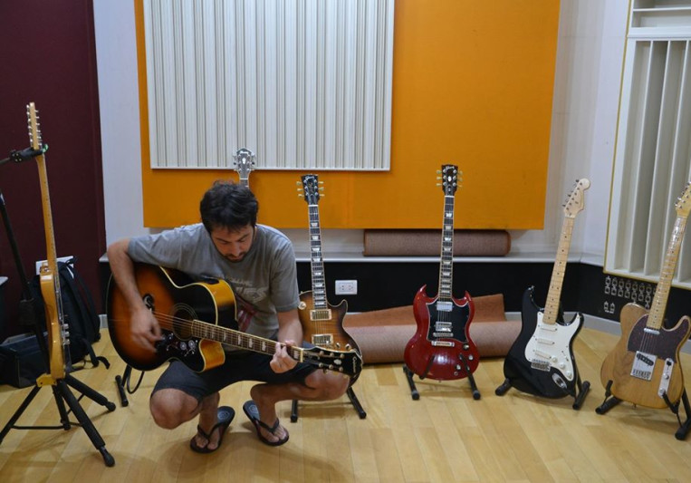Red House Producciones on SoundBetter