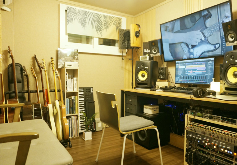 AMer9 Mastering Studio on SoundBetter