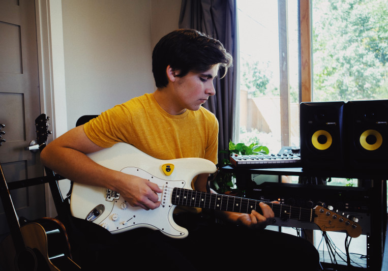 Tyler Clapper on SoundBetter