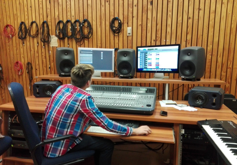Horizon Studio on SoundBetter