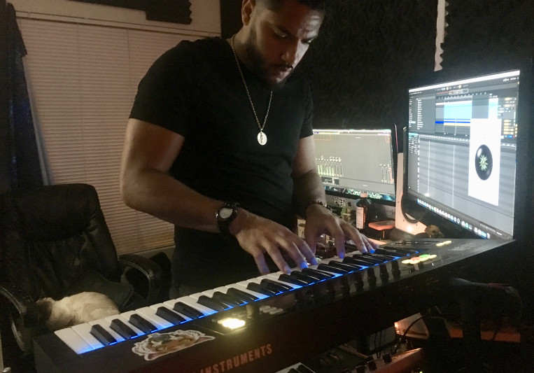 Aarxon Michaels on SoundBetter