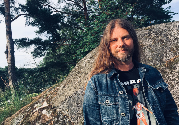 Jacob Holm-Lupo on SoundBetter