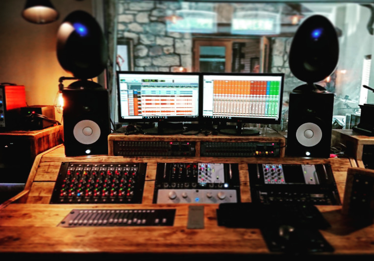 Adrian Catra on SoundBetter