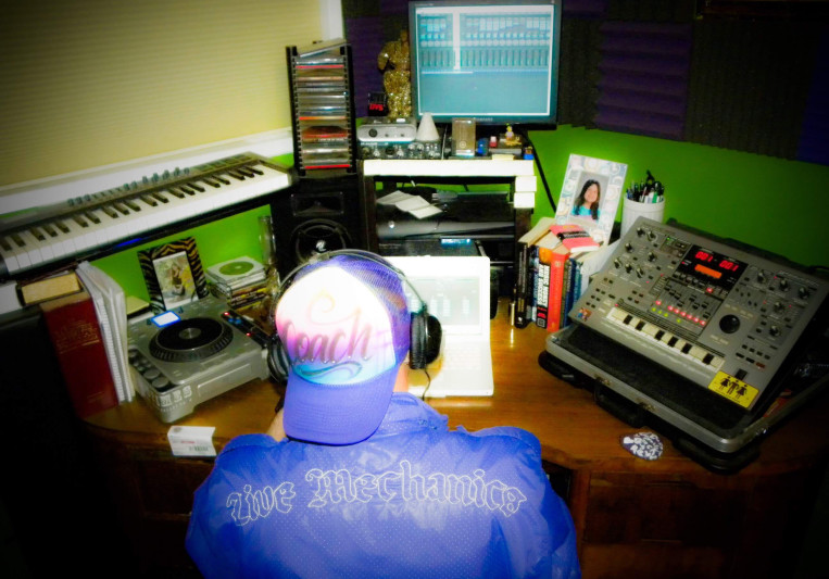 Coach AKA Dvs Mak on SoundBetter