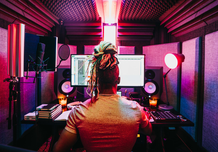 Muyinza on SoundBetter