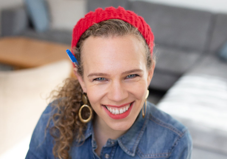 Hannah Weis on SoundBetter