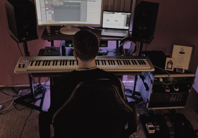 Zadra on SoundBetter