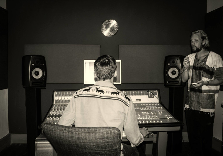 Nomadic Productions on SoundBetter