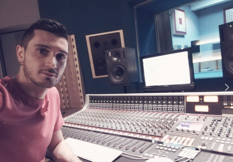 Giovanni J Carrozzo on SoundBetter