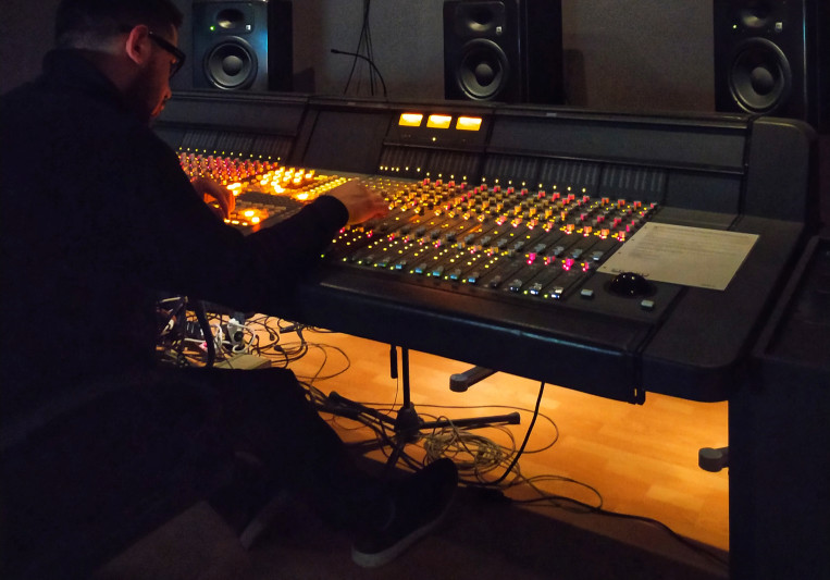 Lian Productions on SoundBetter