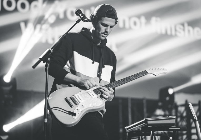 Jeff Luckey on SoundBetter