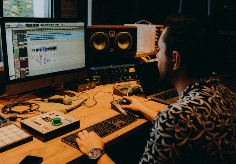 Andres Guerrero on SoundBetter
