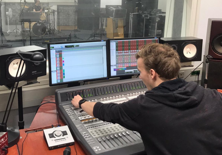 Jelle Haasnoot on SoundBetter
