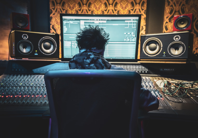 Ethan Camarata on SoundBetter