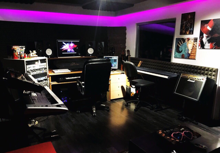 AK Records on SoundBetter