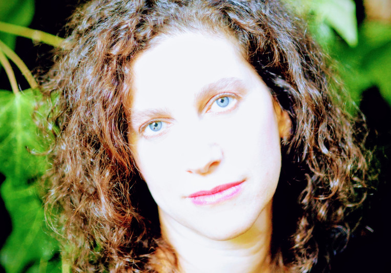Sarah R. on SoundBetter