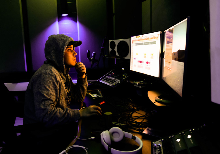 JDMakesNoise on SoundBetter