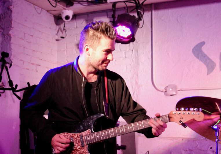 Marc Malsegna Guitar on SoundBetter