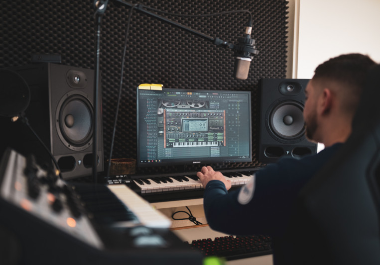 Montupalaprod on SoundBetter