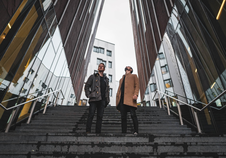Ampris on SoundBetter