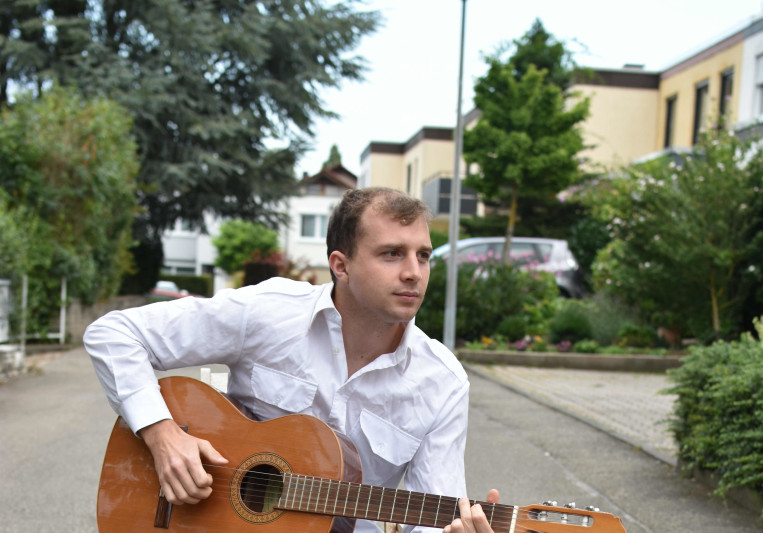 Micha "Michatroschka" Weber on SoundBetter