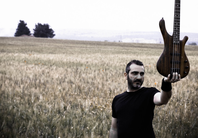Claudio Signorile on SoundBetter