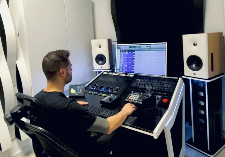 Salva Ballesteros on SoundBetter