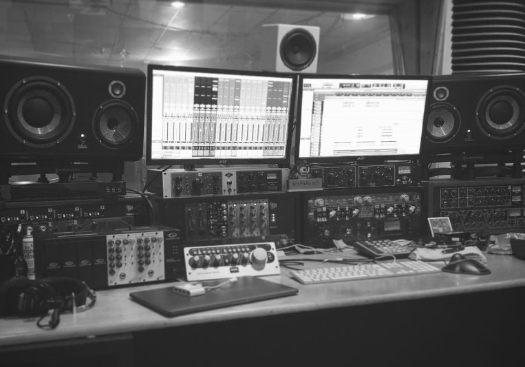 Sean Stack on SoundBetter