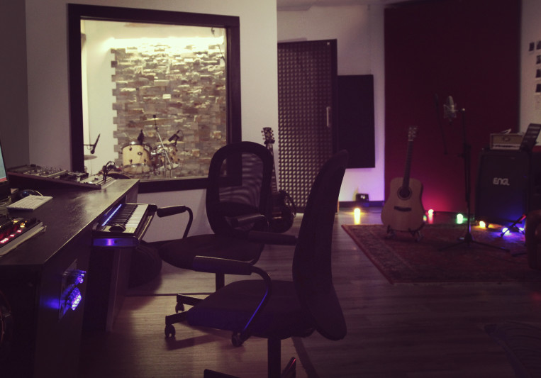 Loft-1 _ Andrea Facheris on SoundBetter
