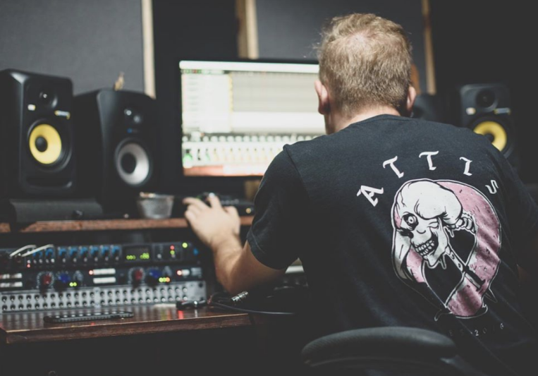 Sleepy Panda Studios on SoundBetter