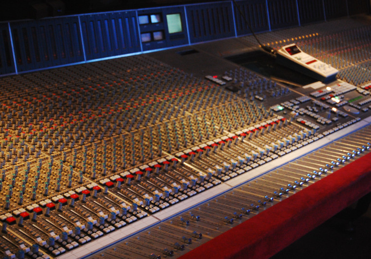Zach herzer on SoundBetter